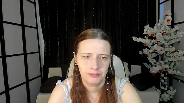 Snapshot of Kathrine_Meyer chatting on April 22, 2026, 2:07 am Kathrine Meyer online show from April 22, 2026, 2:07 am