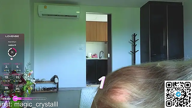 Snapshot of pink_flow0 chatting on March 2, 2026, 7:15 am pink flow0 online show from March 2, 2026, 7:15 am