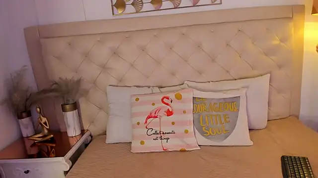 sweets one online show from March 15, 2026, 3:46 am