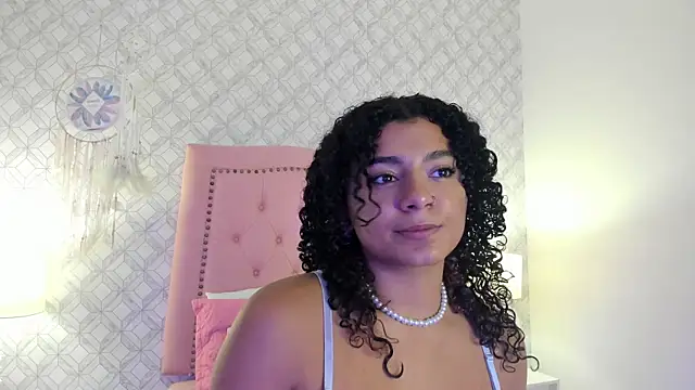 Snapshot of sweets_one chatting on June 10, 2026, 3:30 am sweets one online show from June 10, 2026, 3:30 am