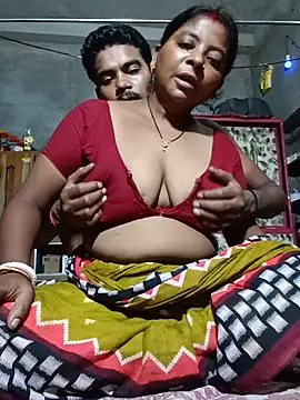 Snapshot of Fetish-Couple2 chatting on June 10, 2026, 2:24 am Fetish-Couple2 online show from June 10, 2026, 2:24 am