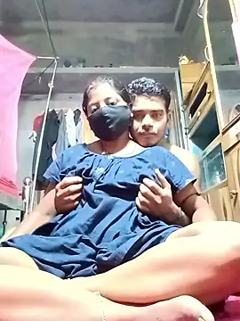 Fetish-Couple2 online show from May 31, 2026, 4:13 pm