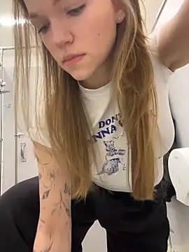 StreetSquirt online show from March 3, 2026, 3:46 am