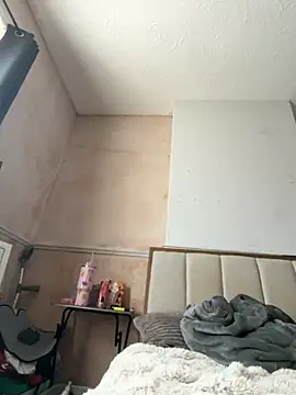 Snapshot of Paige_love chatting on March 17, 2026, 10:29 am Paige love online show from March 17, 2026, 10:29 am