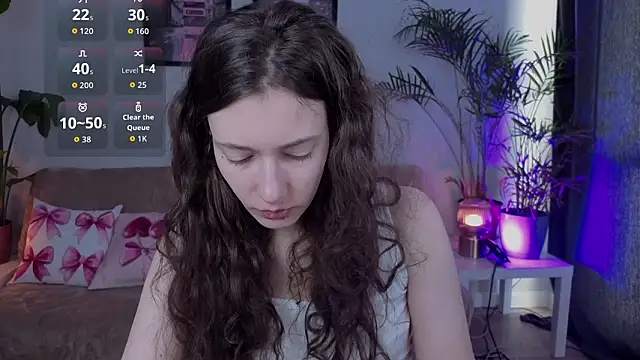 VioletaBloom online show from February 28, 2026, 8:03 am