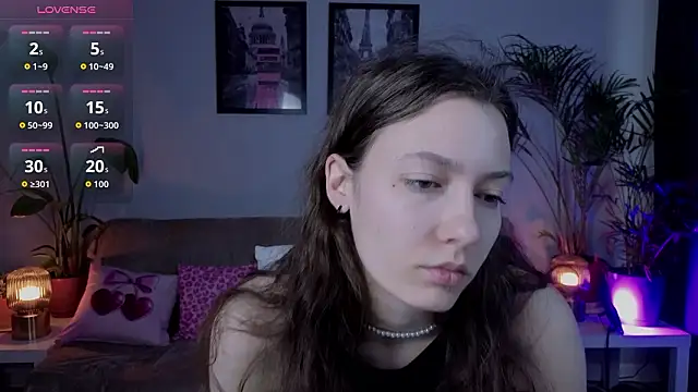 VioletaBloom online show from February 13, 2026, 7:08 am