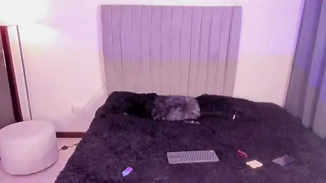 Snapshot of im_tiffany_ chatting on March 2, 2026, 5:08 am im tiffany online show from March 2, 2026, 5:08 am