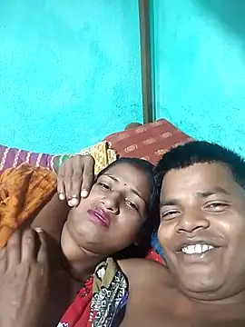 Snapshot of Your_deshibhabi25years chatting on April 21, 2026, 11:17 am Your deshibhabi25years online show from April 21, 2026, 11:17 am