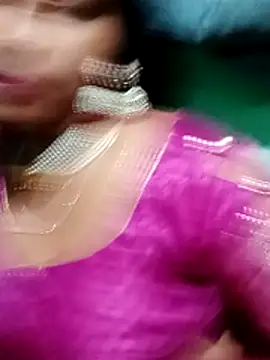 Snapshot of Your_deshibhabi25years chatting on March 10, 2026, 8:13 pm Your deshibhabi25years online show from March 10, 2026, 8:13 pm