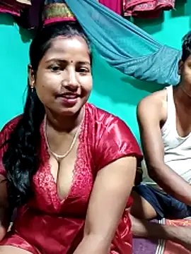 Snapshot of Your_deshibhabi25years chatting on March 18, 2026, 10:21 pm Your deshibhabi25years online show from March 18, 2026, 10:21 pm