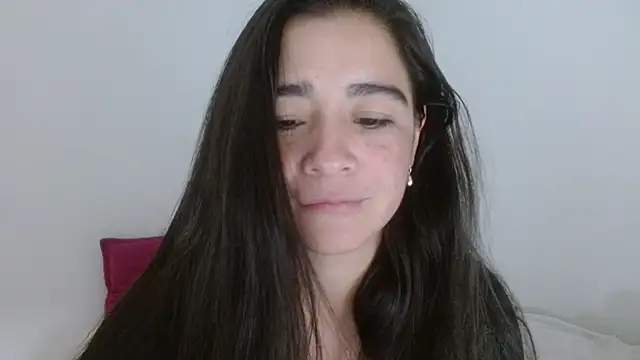sensualstryp online show from June 5, 2026, 1:43 am