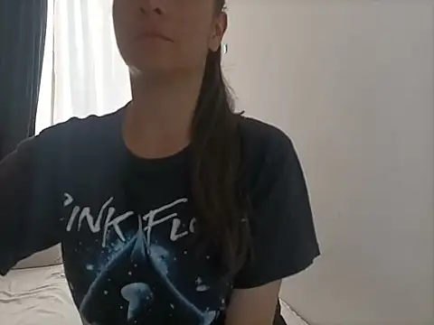 sensualstryp online show from March 20, 2026, 9:16 pm