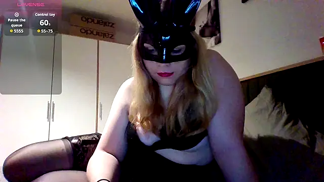 Alina23Velvet online show from February 14, 2026, 9:15 pm