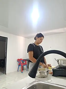 Cris18sexy online show from February 25, 2026, 3:12 pm