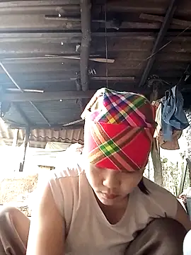 Snapshot of Beeio_diaeo chatting on March 11, 2026, 8:30 am Beeio diaeo online show from March 11, 2026, 8:30 am