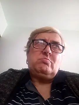 SusanStar874 online show from February 1, 2026, 11:41 am