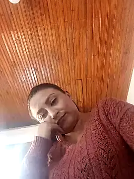 AngieLafourcade online show from February 18, 2026, 8:38 pm