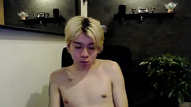 duvisex19 online show from July 28, 2026, 2:52 am