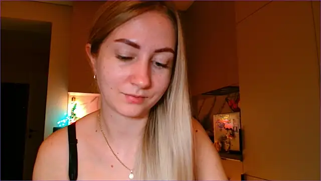 BluueSilk online show from February 10, 2026, 6:56 am