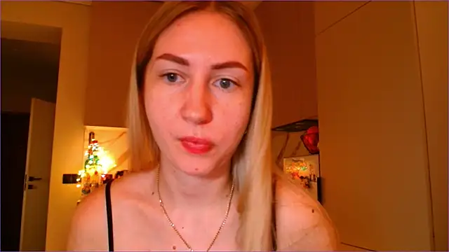 BluueSilk online show from February 16, 2026, 6:23 am