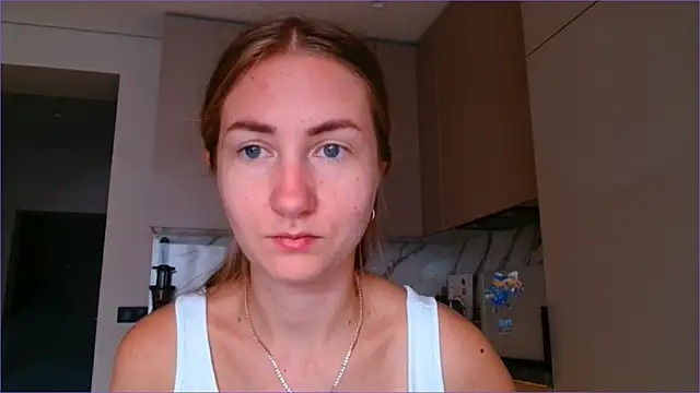 BluueSilk online show from October 27, 2025, 6:03 am