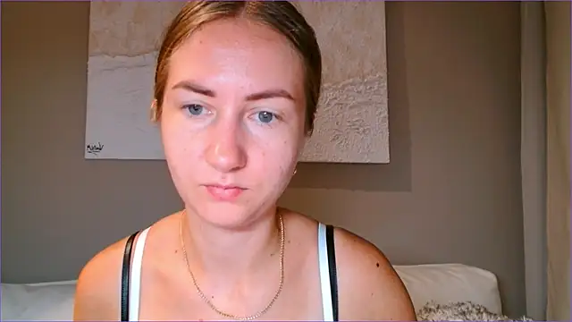 BluueSilk online show from October 24, 2025, 6:12 am