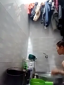 l kiss online show from April 6, 2026, 12:28 pm