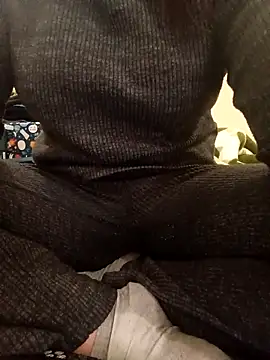 Snapshot of Mrjana89six chatting on April 15, 2026, 12:42 pm Mrjana89six online show from April 15, 2026, 12:42 pm