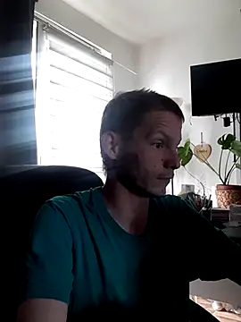 Snapshot of Jungspund25- chatting on May 19, 2026, 10:11 am Jungspund25- online show from May 19, 2026, 10:11 am