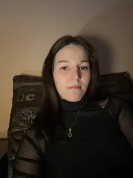 OliaLav online show from February 22, 2026, 6:31 pm