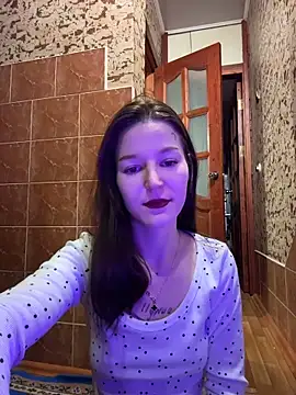 OliaLav online show from February 16, 2026, 6:39 pm