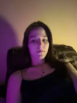 OliaLav online show from February 24, 2026, 7:04 pm