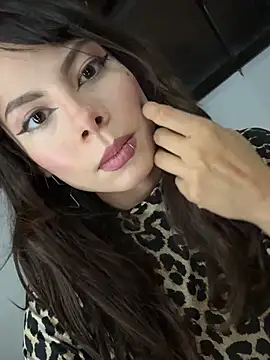 Snapshot of Isalove99 chatting on July 23, 2026, 12:46 am Isalove99 online show from July 23, 2026, 12:46 am