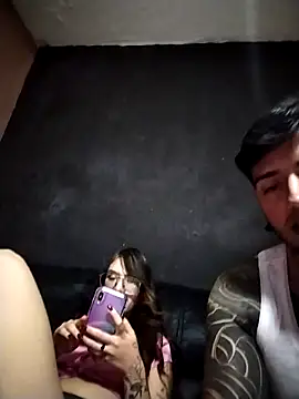 Snapshot of Winniedepootha chatting on February 28, 2026, 3:28 am Winniedepootha online show from February 28, 2026, 3:28 am