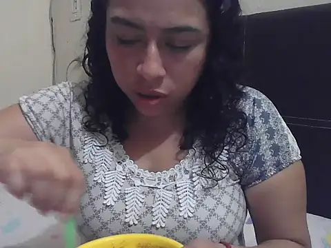 DalilahMx online show from July 19, 2026, 3:37 am