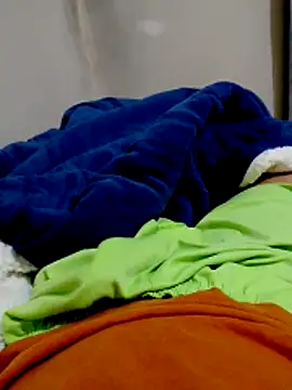 miximilian online show from April 11, 2026, 8:45 pm