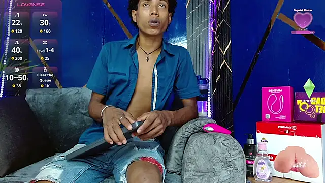 Walkers05 online show from April 11, 2026, 5:49 pm