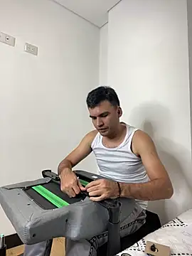 HAMILTONG12 online show from February 16, 2026, 10:18 pm