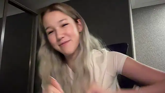 lilXdomiii online show from March 14, 2026, 8:15 pm