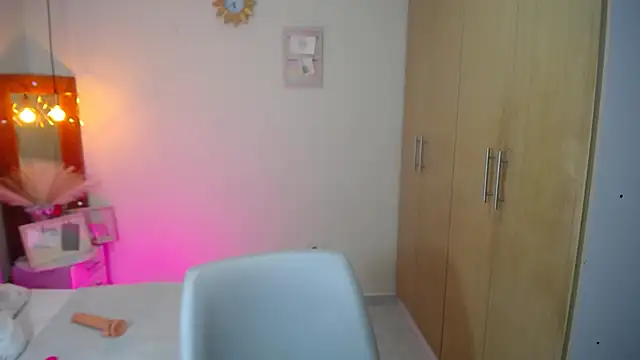 Snapshot of ame_porter chatting on June 2, 2026, 11:21 am ame porter online show from June 2, 2026, 11:21 am