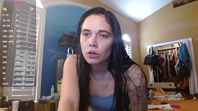 Snapshot of ahungkittykat chatting on May 6, 2026, 9:41 pm ahungkittykat online show from May 6, 2026, 9:41 pm