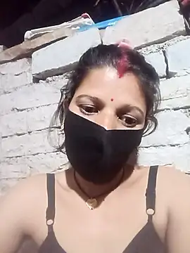 Divya-11431 online show from April 3, 2026, 4:13 pm