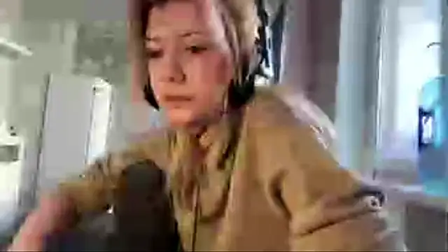 LadyFoxLove online show from February 10, 2026, 12:15 pm