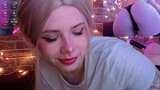 AnnaQuiin online show from March 22, 2026, 2:37 am