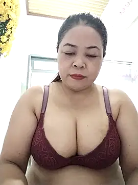 Baby-bigtits2026 online show from February 27, 2026, 1:17 am