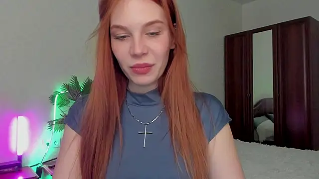 Snapshot of kelly_love_222 chatting on February 5, 2026, 8:10 am kelly love 222 online show from February 5, 2026, 8:10 am