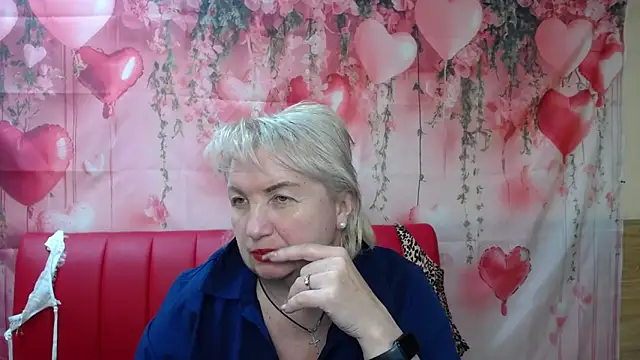 Snapshot of RenataDaster chatting on May 29, 2026, 11:11 pm RenataDaster online show from May 29, 2026, 11:11 pm