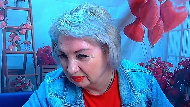 RenataDaster online show from April 15, 2026, 5:02 am