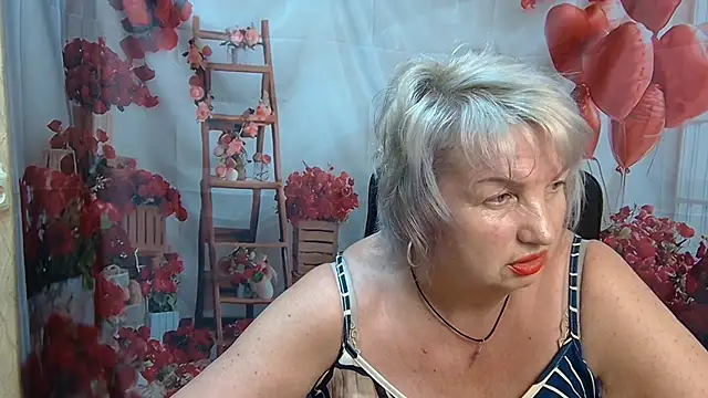 Snapshot of RenataDaster chatting on May 22, 2026, 11:30 am RenataDaster online show from May 22, 2026, 11:30 am