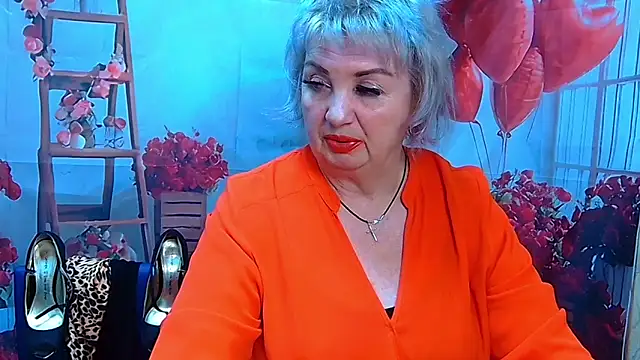 RenataDaster online show from April 10, 2026, 5:20 pm